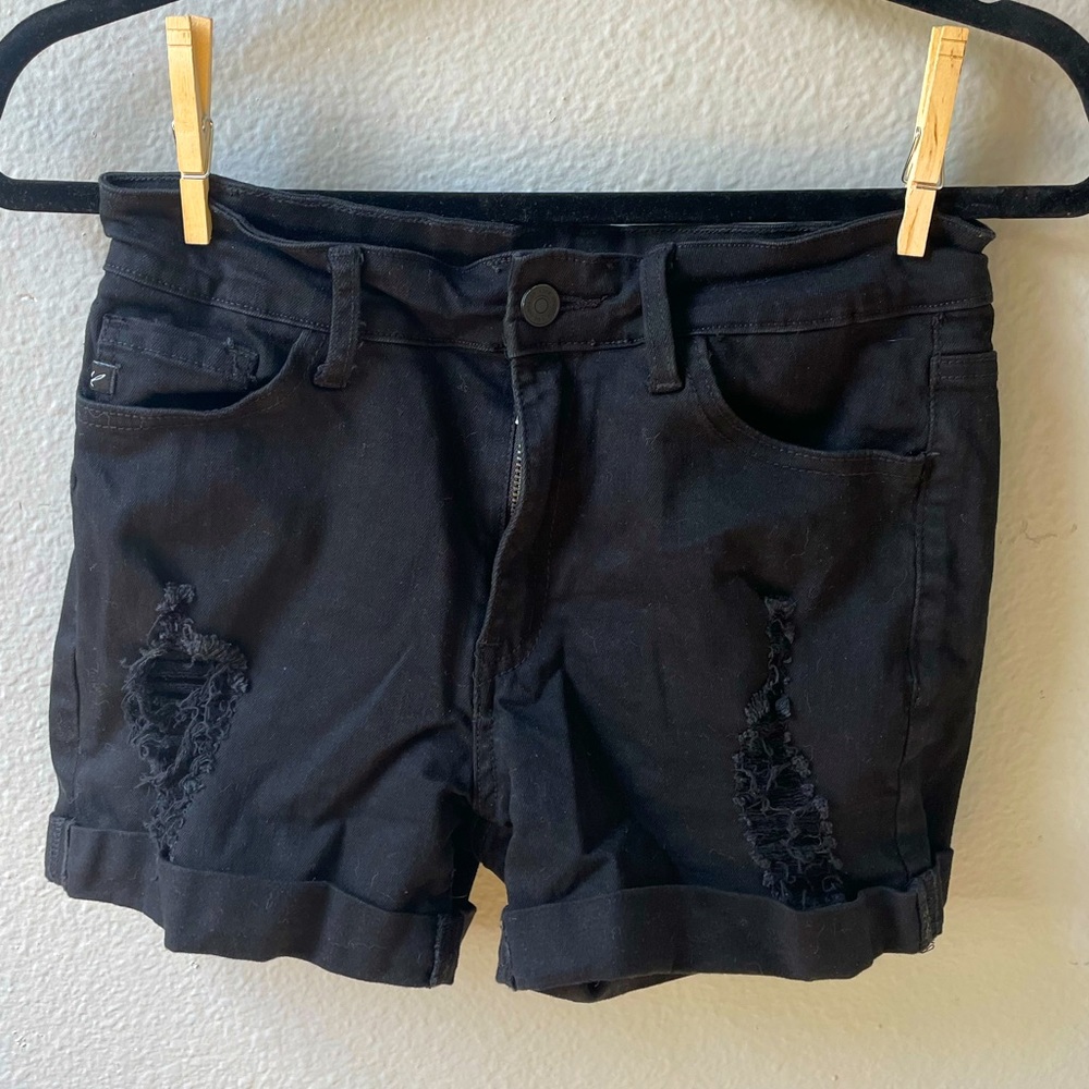 Kancan black jean shorts.Size 7/27. Like new!